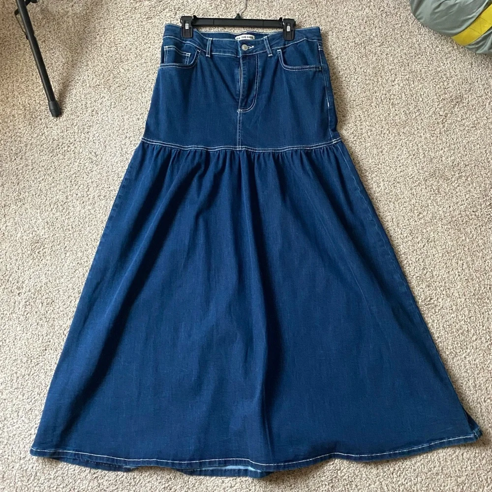 NWOT Free People Jordan Maxi Skirt We the Free Deep Blue Wash Size 12 - Picture 5 of 8